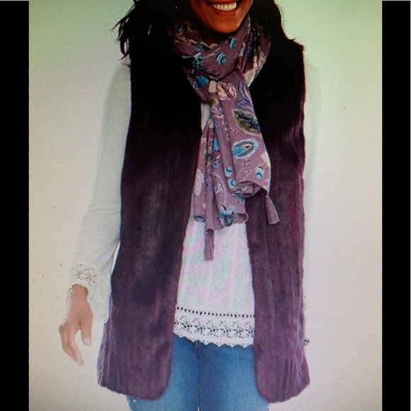 Chico's Jackets & Blazers - ⬇️CHICOS FAUX FUR VEST SIZE MISSES 4 CHICOS 0 NWT!